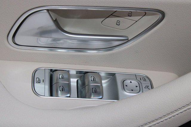 used 2025 Mercedes-Benz GLE 350 car, priced at $71,715