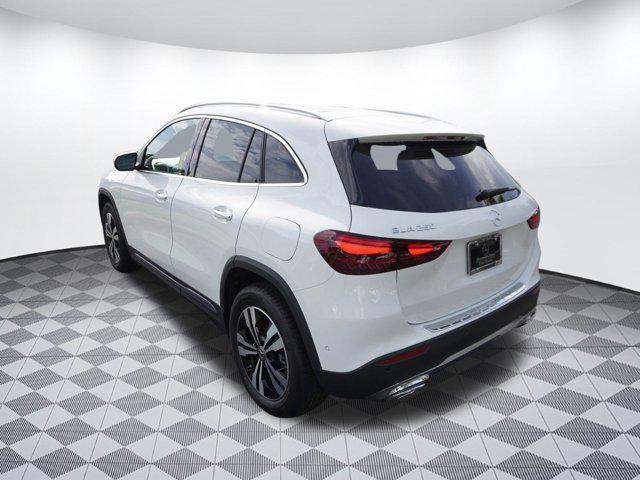 new 2025 Mercedes-Benz GLA 250 car, priced at $45,650