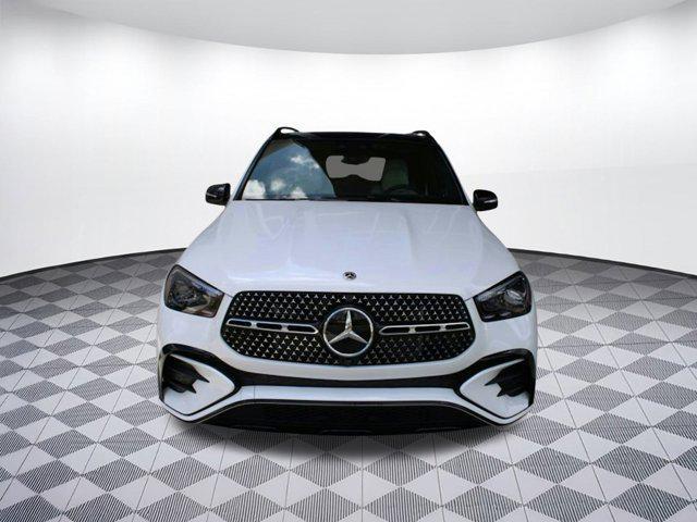 new 2025 Mercedes-Benz GLE 450 car, priced at $95,785