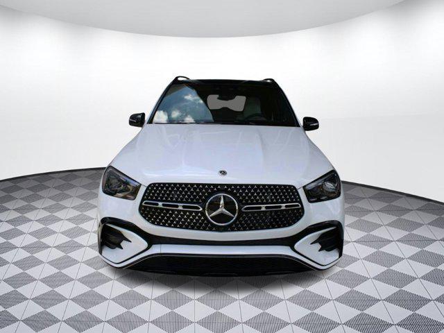 new 2025 Mercedes-Benz GLE 450 car, priced at $95,785