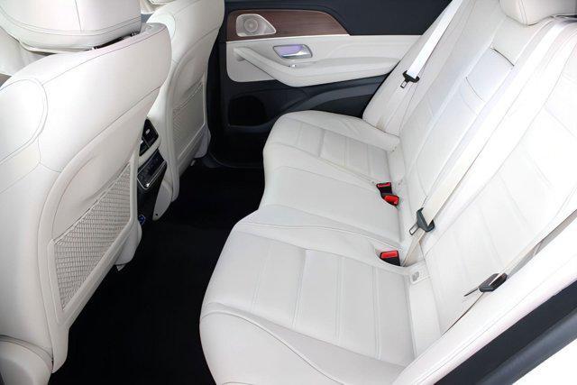 new 2025 Mercedes-Benz GLE 450 car, priced at $95,785