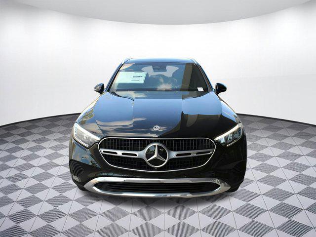 new 2025 Mercedes-Benz GLC 300 car, priced at $53,725
