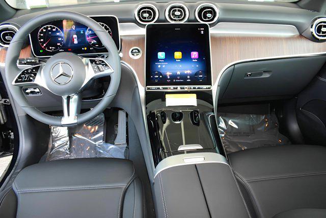 new 2025 Mercedes-Benz GLC 300 car, priced at $53,725