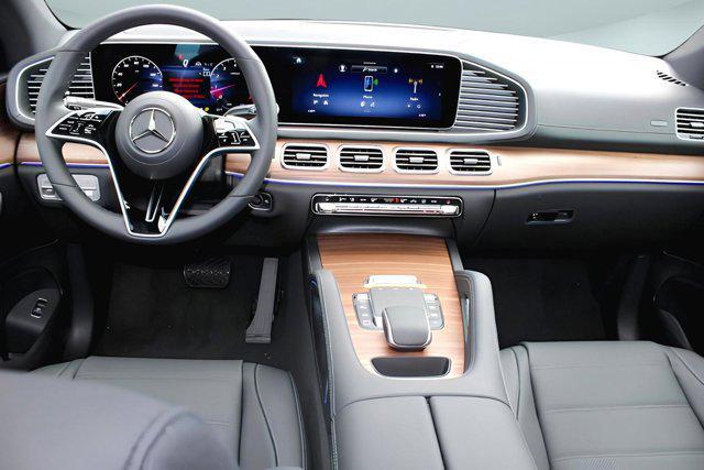 new 2025 Mercedes-Benz GLE 450 car, priced at $86,980