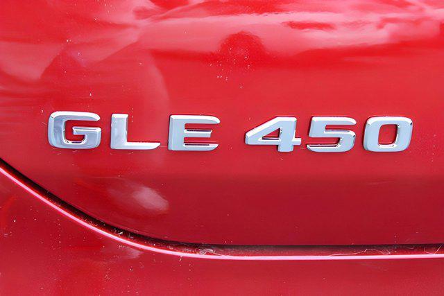 new 2025 Mercedes-Benz GLE 450 car, priced at $86,980