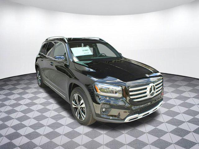 new 2025 Mercedes-Benz GLB 250 car, priced at $49,580