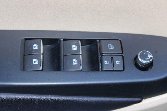 used 2016 Toyota Highlander car, priced at $14,899