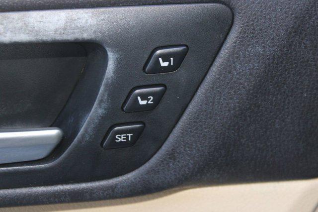 used 2016 Toyota Highlander car, priced at $14,899