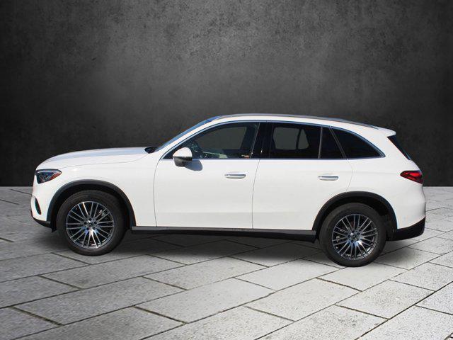 new 2024 Mercedes-Benz GLC 300 car, priced at $57,865