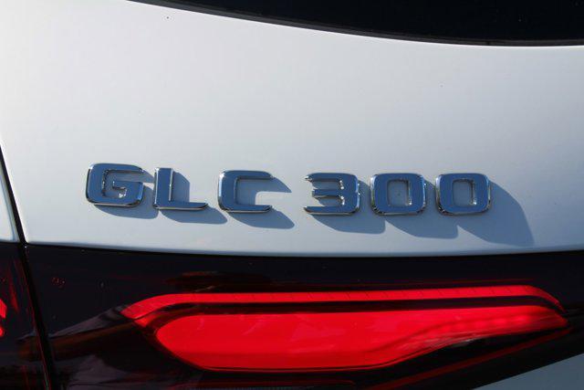 new 2024 Mercedes-Benz GLC 300 car, priced at $57,865