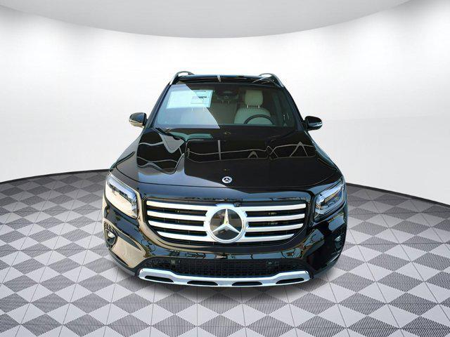 new 2025 Mercedes-Benz GLB 250 car, priced at $49,580