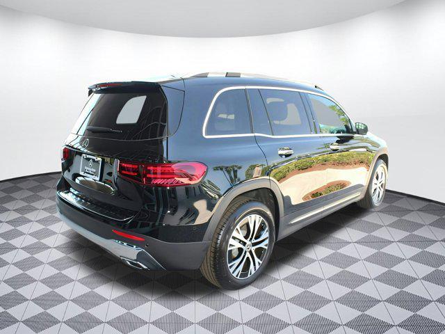 new 2025 Mercedes-Benz GLB 250 car, priced at $49,580