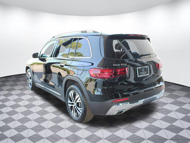 new 2025 Mercedes-Benz GLB 250 car, priced at $49,580