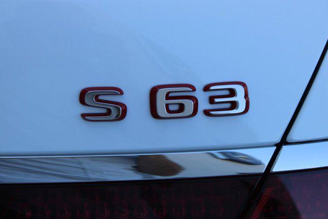 new 2025 Mercedes-Benz AMG S 63 E car, priced at $214,040