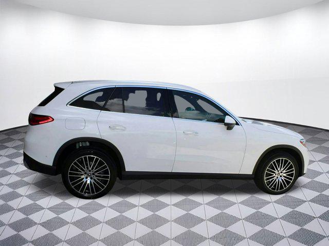 used 2025 Mercedes-Benz GLC 300 car, priced at $57,125