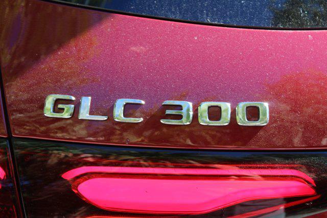 new 2025 Mercedes-Benz GLC 300 car, priced at $61,595