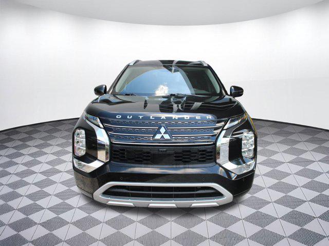 used 2022 Mitsubishi Outlander car, priced at $21,998