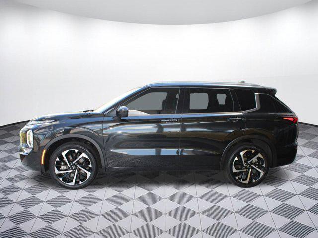 used 2022 Mitsubishi Outlander car, priced at $21,998