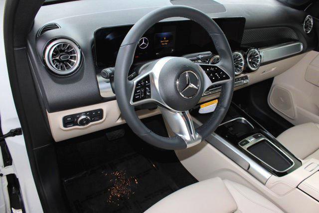 new 2025 Mercedes-Benz GLB 250 car, priced at $48,645