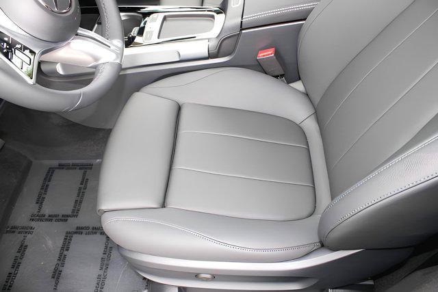 new 2025 Mercedes-Benz GLB 250 car, priced at $48,645