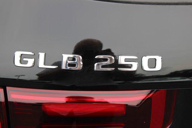 new 2025 Mercedes-Benz GLB 250 car, priced at $48,645