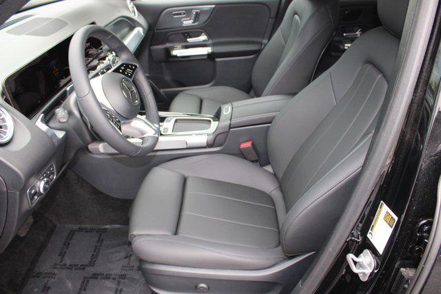 new 2025 Mercedes-Benz GLB 250 car, priced at $48,645