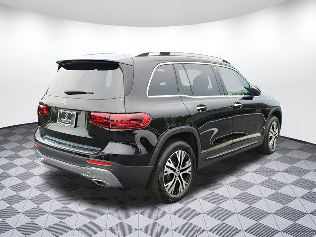 new 2025 Mercedes-Benz GLB 250 car, priced at $48,645