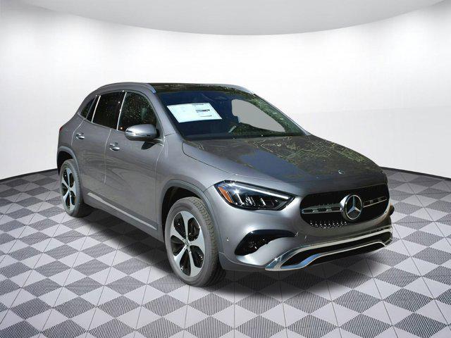 new 2025 Mercedes-Benz GLA 250 car, priced at $51,620
