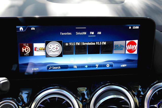 new 2025 Mercedes-Benz GLA 250 car, priced at $51,620
