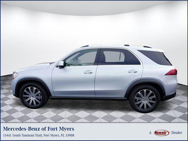 new 2025 Mercedes-Benz GLE 450 car, priced at $75,795