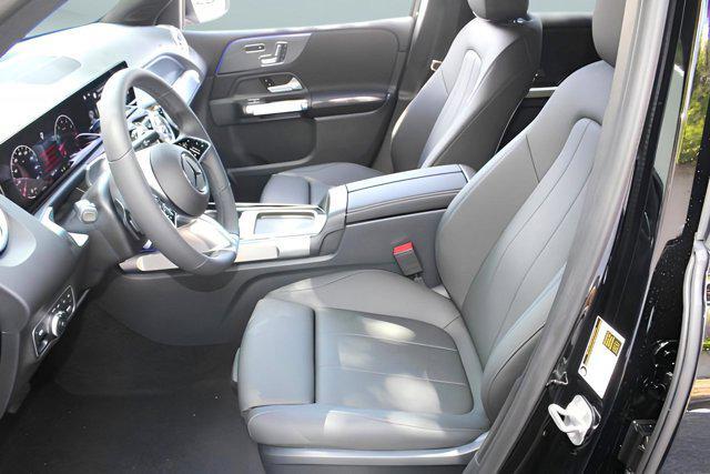 new 2025 Mercedes-Benz GLB 250 car, priced at $48,645