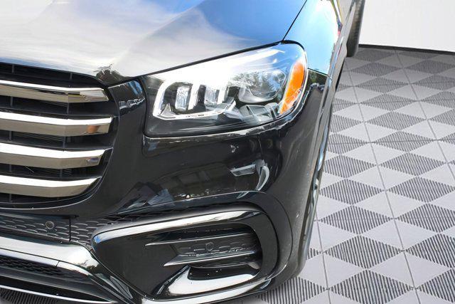 new 2025 Mercedes-Benz GLS 450 car, priced at $97,285