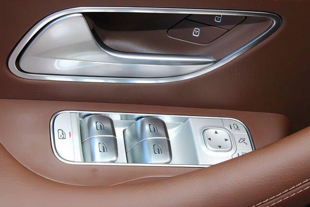 new 2025 Mercedes-Benz GLS 450 car, priced at $97,285
