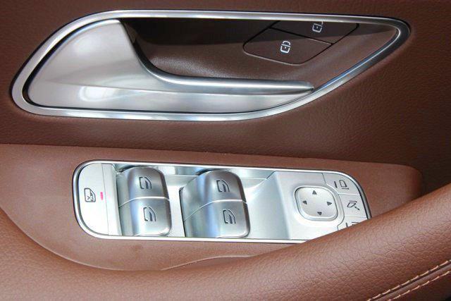 new 2025 Mercedes-Benz GLS 450 car, priced at $97,285