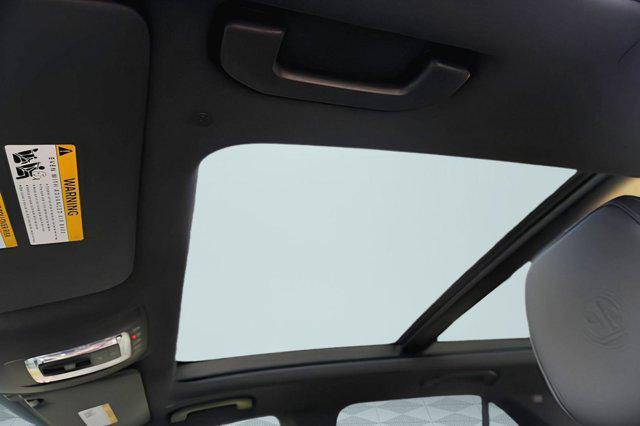 new 2025 Mercedes-Benz AMG GLE 53 car, priced at $97,385