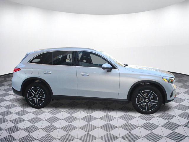 new 2026 Mercedes-Benz GLC 300 car, priced at $59,100
