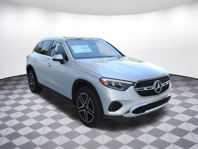 new 2026 Mercedes-Benz GLC 300 car, priced at $59,100