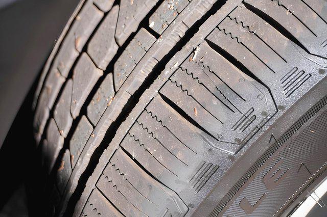 used 2025 Mercedes-Benz GLE 350 car, priced at $64,415