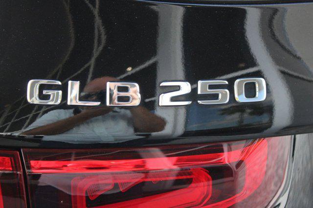 used 2021 Mercedes-Benz GLB 250 car, priced at $24,498
