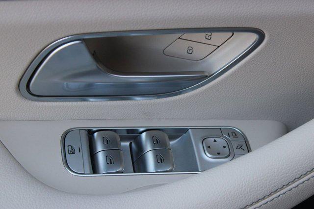 new 2026 Mercedes-Benz GLE 450 car, priced at $89,740