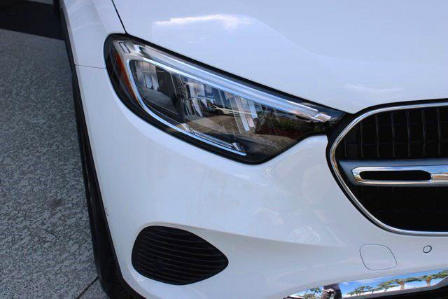 new 2025 Mercedes-Benz GLC 300 car, priced at $56,375