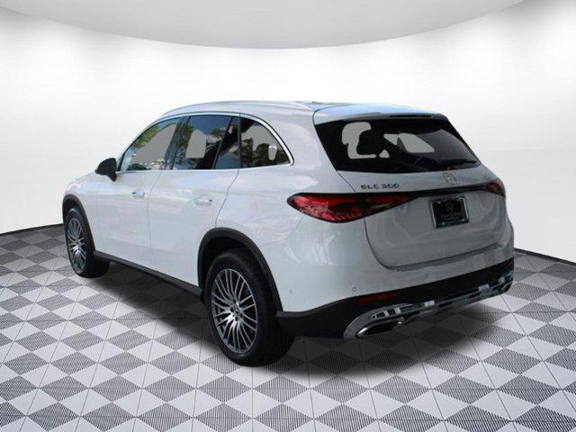 new 2025 Mercedes-Benz GLC 300 car, priced at $56,375