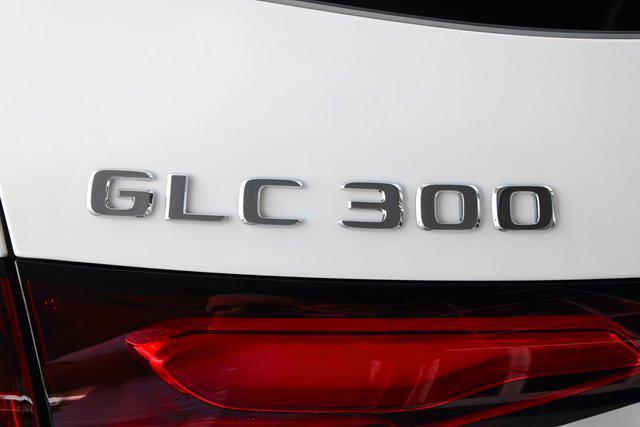 new 2025 Mercedes-Benz GLC 300 car, priced at $56,375