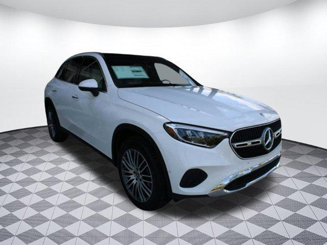 new 2025 Mercedes-Benz GLC 300 car, priced at $56,375