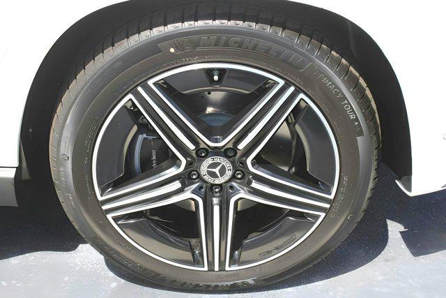 new 2025 Mercedes-Benz GLE 450 car, priced at $91,755