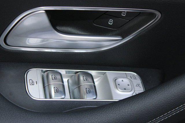new 2025 Mercedes-Benz GLE 450e car, priced at $88,195