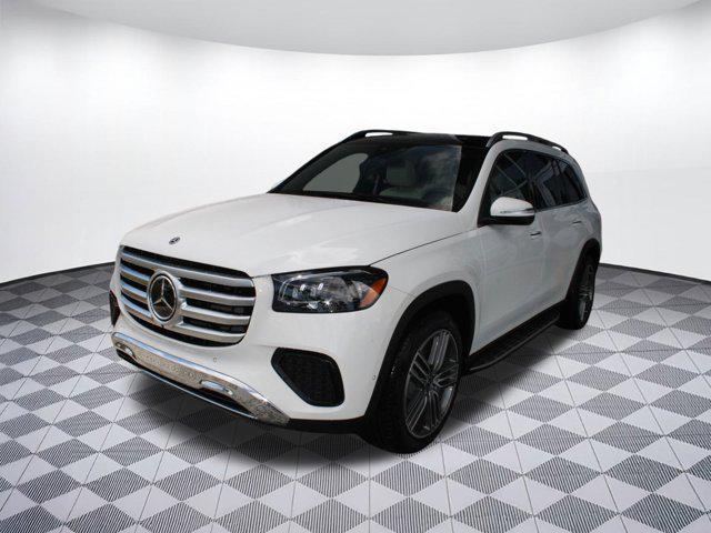 new 2025 Mercedes-Benz GLS 450 car, priced at $92,690