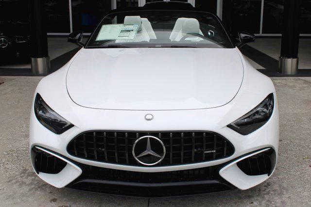 new 2025 Mercedes-Benz AMG SL 55 car, priced at $173,390