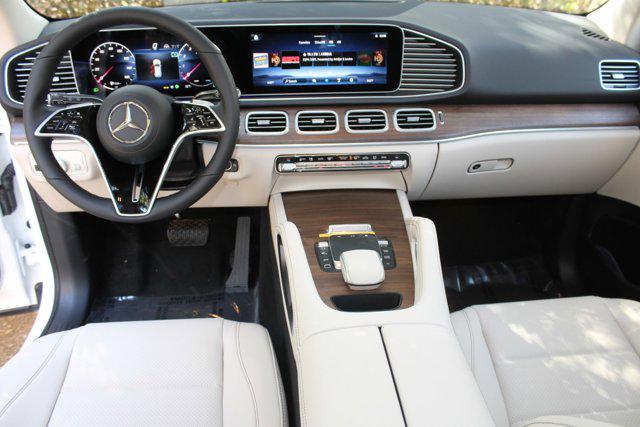 new 2025 Mercedes-Benz GLE 350 car, priced at $74,360