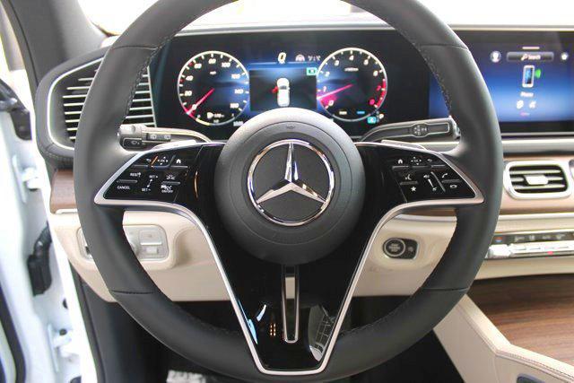 new 2025 Mercedes-Benz GLE 580 car, priced at $108,315